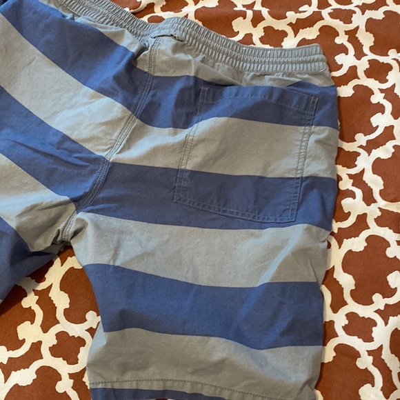 2 pairs of Mossimo shorts - Picture 4 of 9